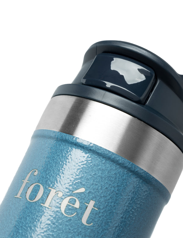 FORÉT X STANLEY TRIGGER-ACTION TRAVEL MUG 0.35 L - BLUE