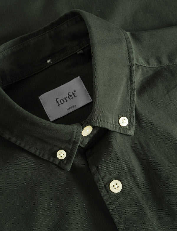 CAMP LIGHT TWILL SHIRT - DARK MOSS