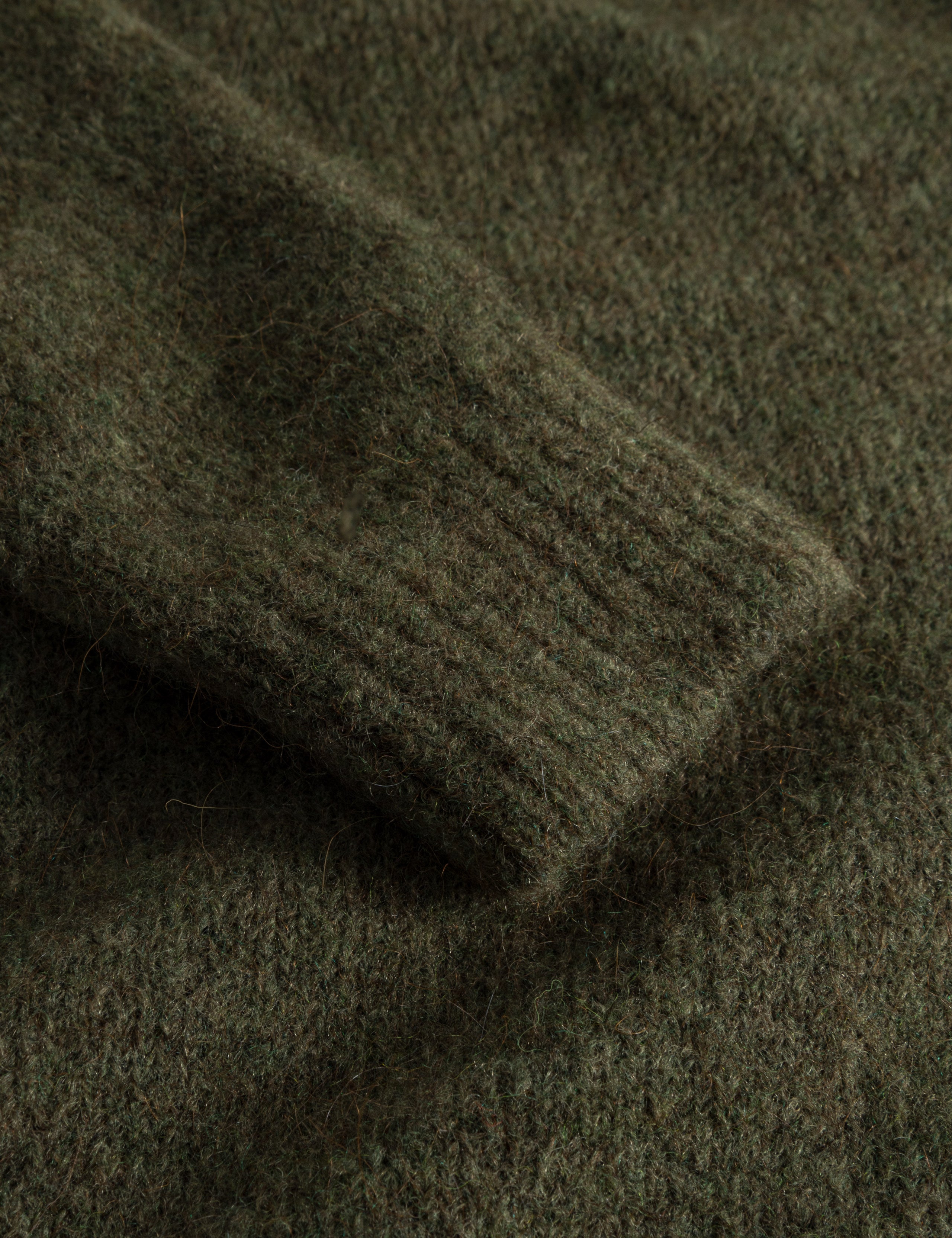 ALPINE KNIT - DARK MOSS