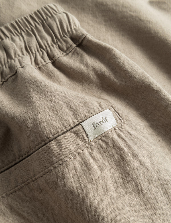 SERENE LINEN SHORTS - TAUPE