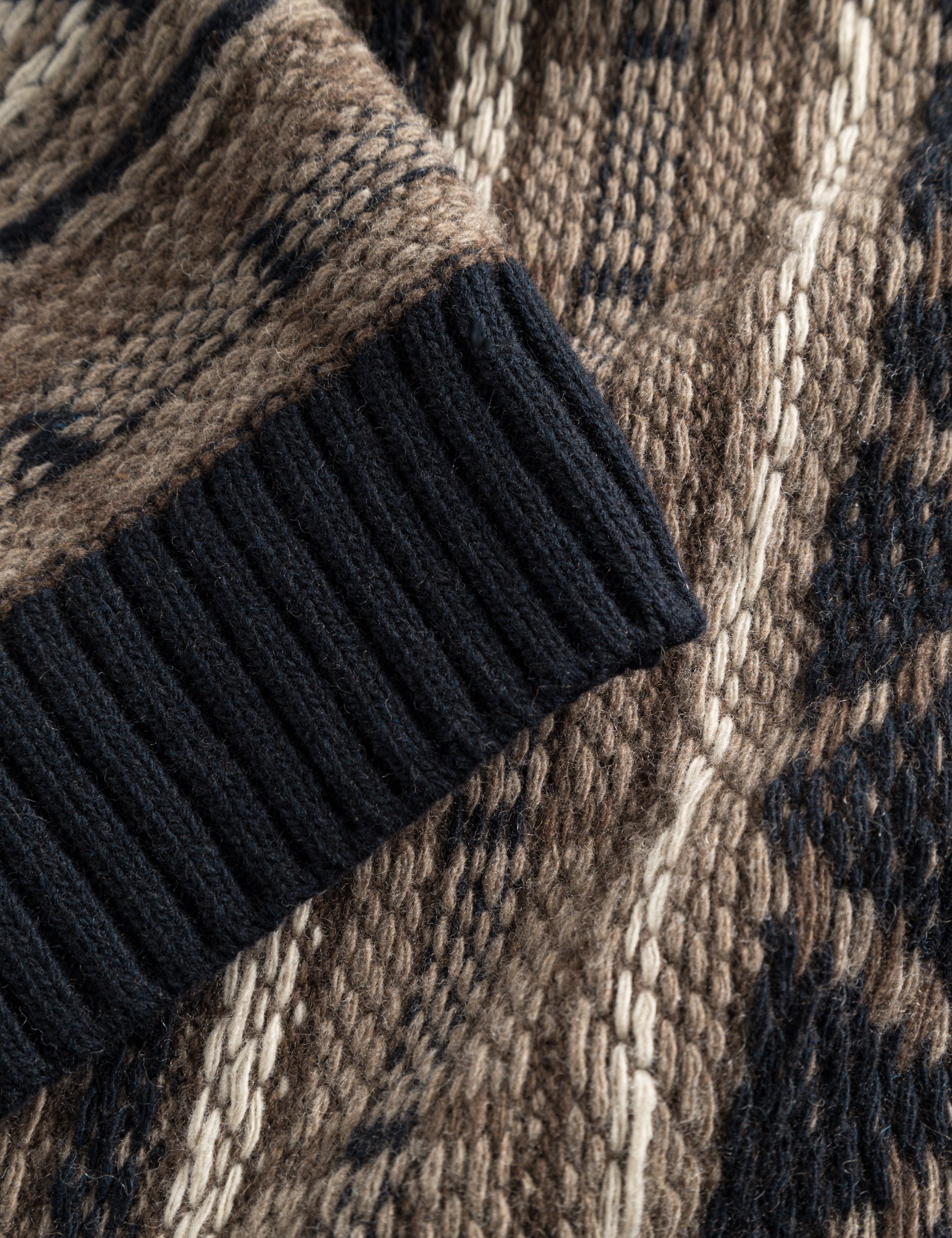 CONE JACQUARD KNIT - NAVY