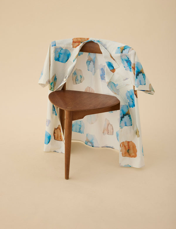 HUSH SS SHIRT - CLOUD PRINTED